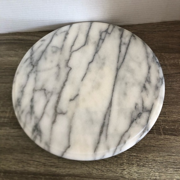 Gorgeous Marble Lazy Susan - Picture 13 of 15